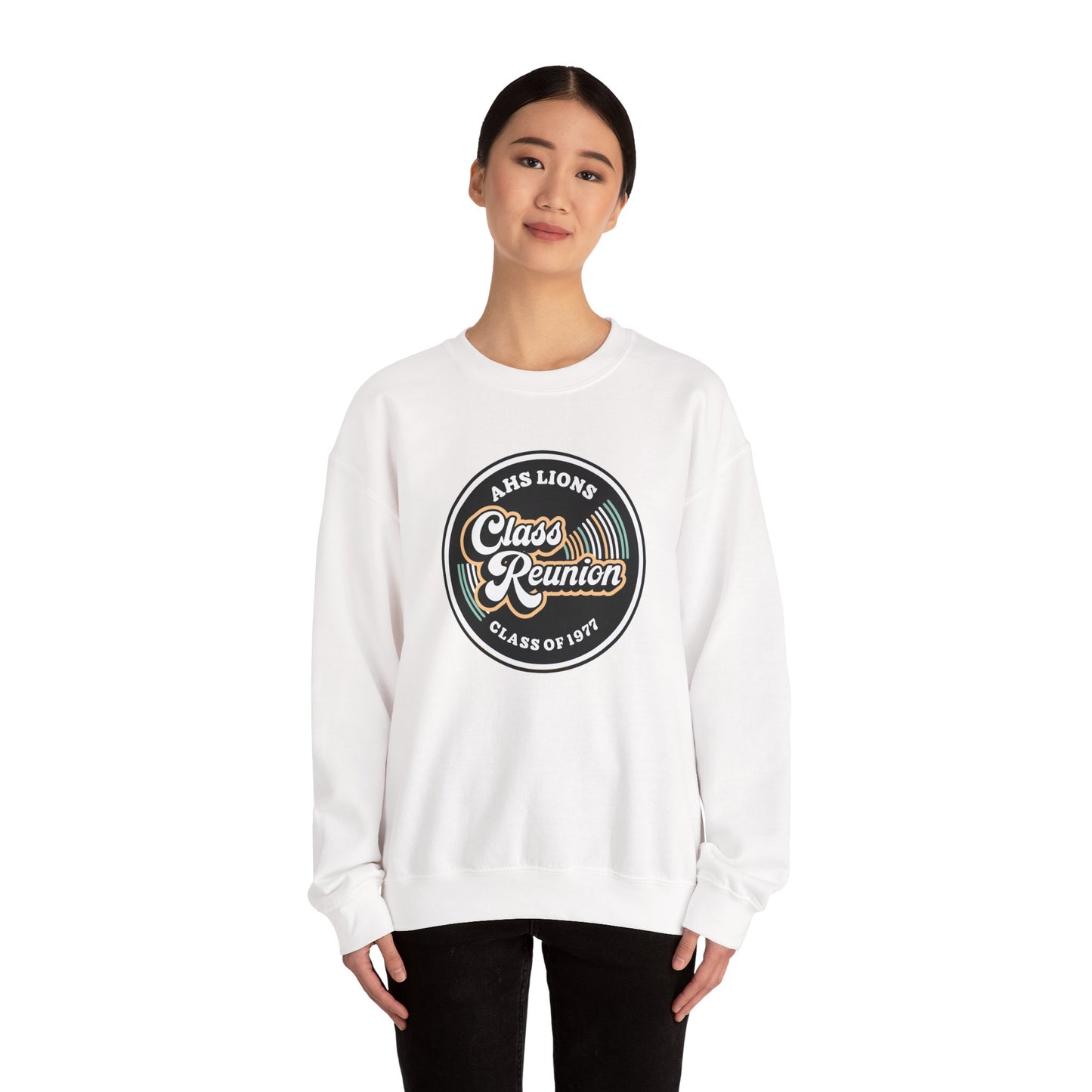 Retro Reunion Sweatshirt – Classic Design Customized with Year & Text