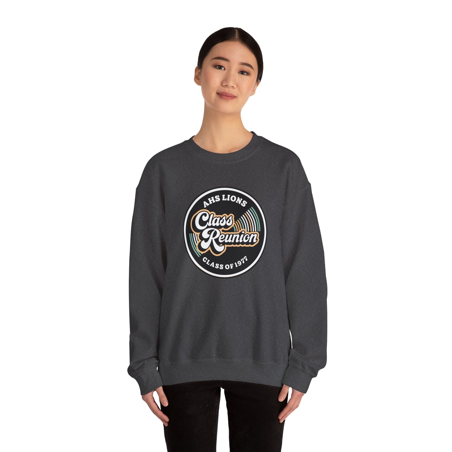 Retro Reunion Sweatshirt – Classic Design Customized with Year & Text