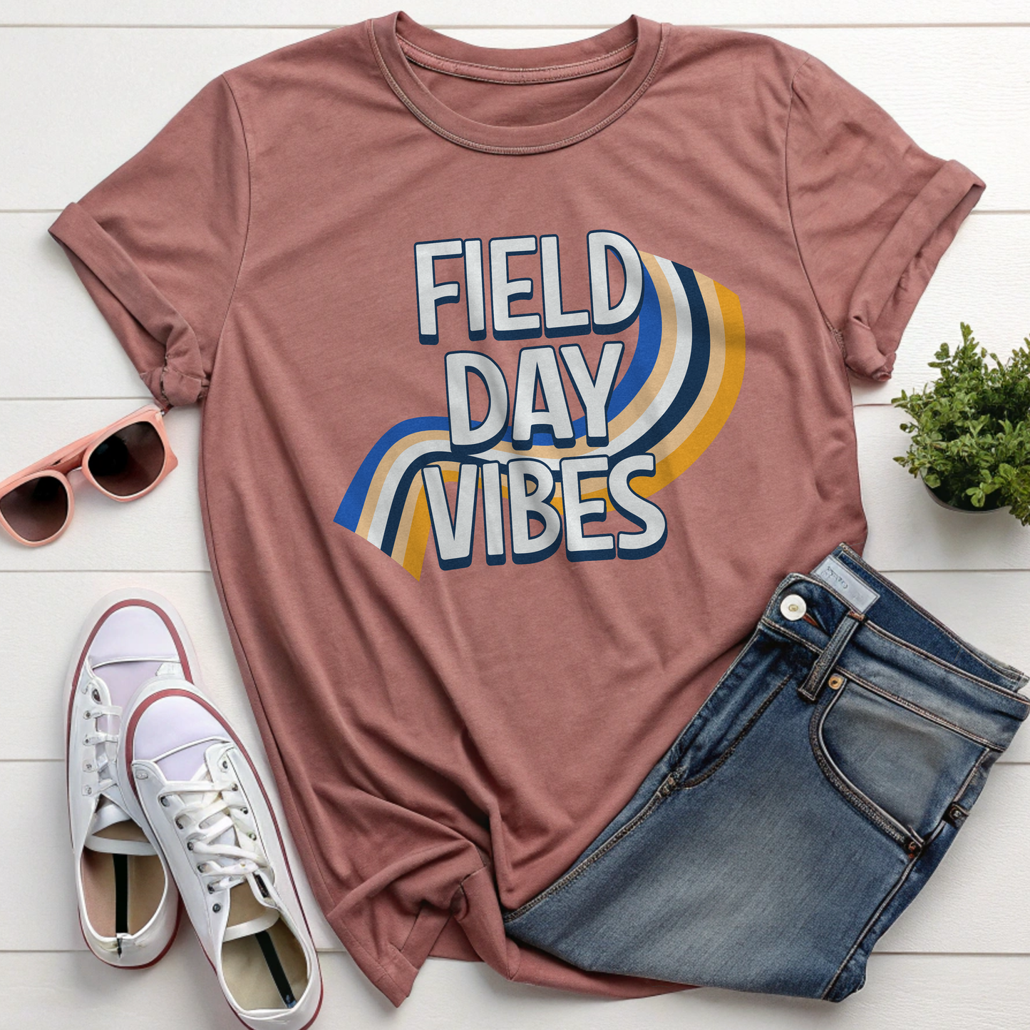 Field Day Vibes Teacher T-shirt, Retro Styling Field Day Shirt